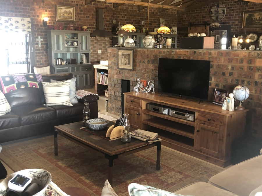 2 Bedroom Property for Sale in Hopefield Western Cape